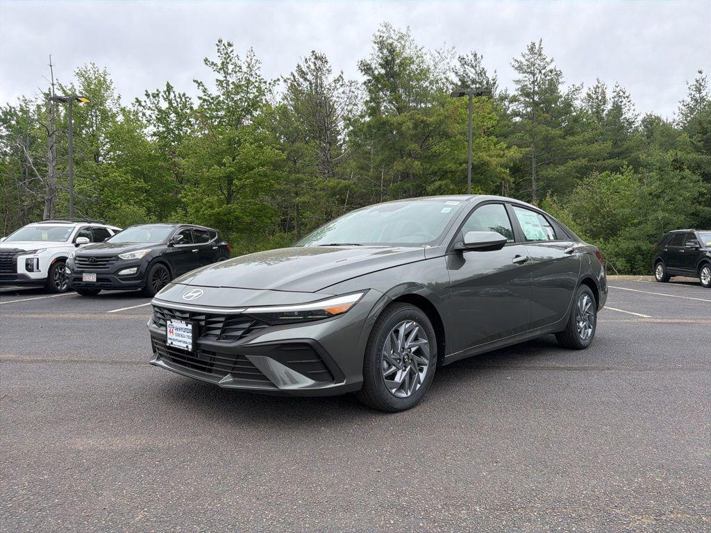 New 2026 Hyundai Elantra Hybrid Blue Sedan