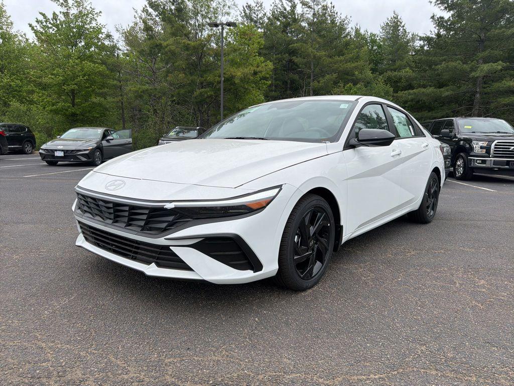 2026 Hyundai Elantra 2.0 SEL Sport IVT's photo