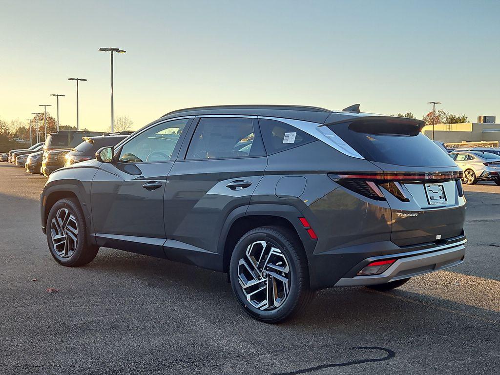 2026 Hyundai Tucson Limited photo 2