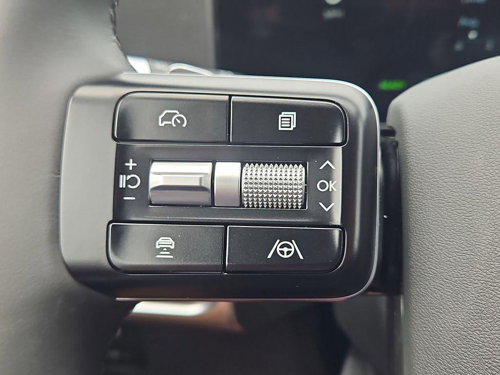 2026 Hyundai IONIQ 9 SE - Photo 13