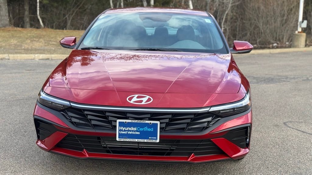 Certified 2025 Hyundai Elantra SE Sedan
