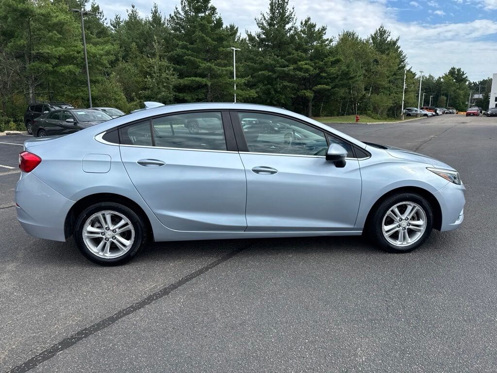 Used 2017 Chevrolet Cruze LT Sedan