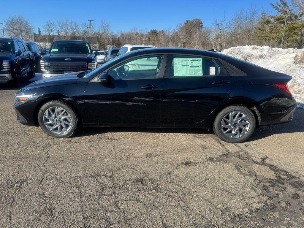 New 2026 Hyundai Elantra Hybrid Blue Sedan