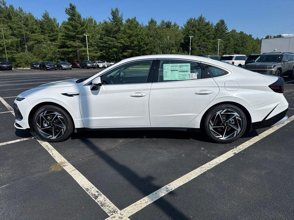 New 2026 Hyundai Sonata SEL Sport Sedan