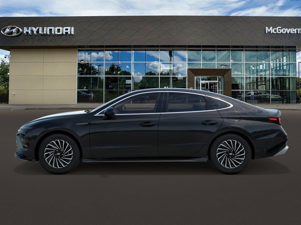 New 2026 Hyundai Sonata Hybrid SEL Sedan