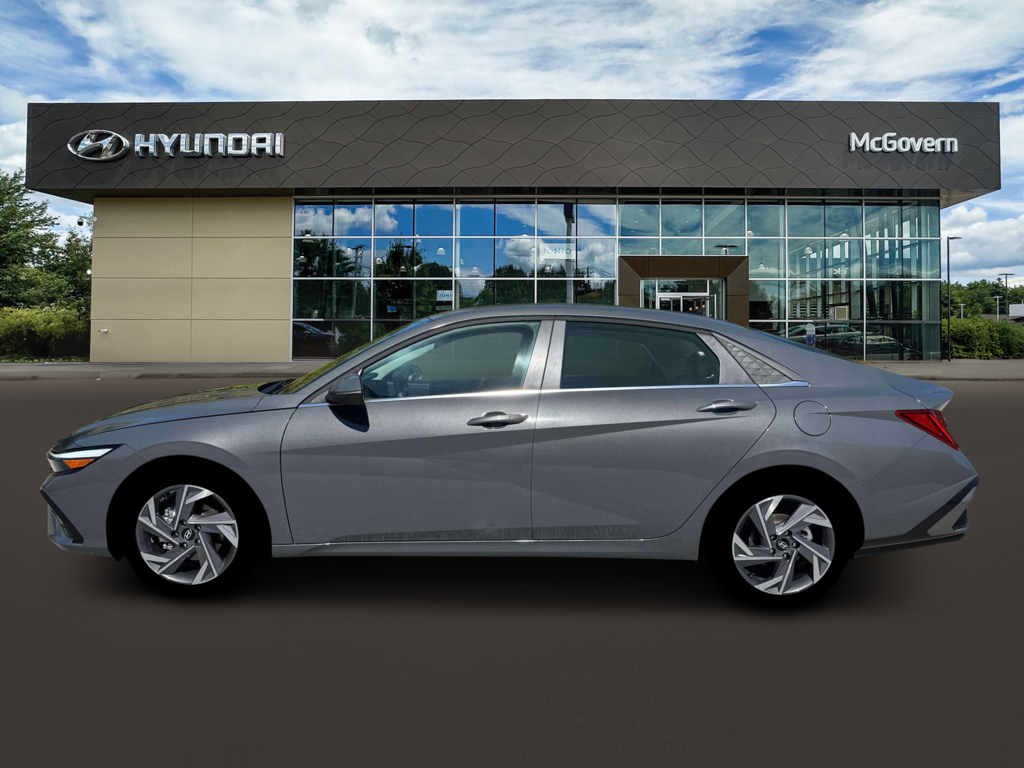 New 2026 Hyundai Elantra Limited Sedan