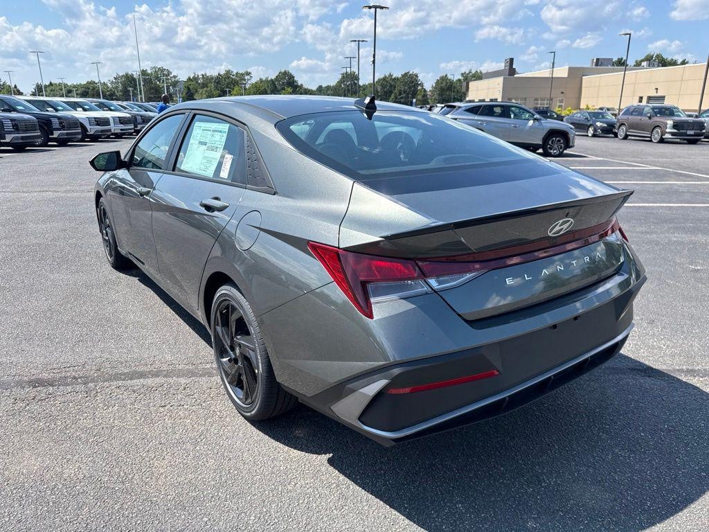 New 2026 Hyundai Elantra SEL Sport Sedan