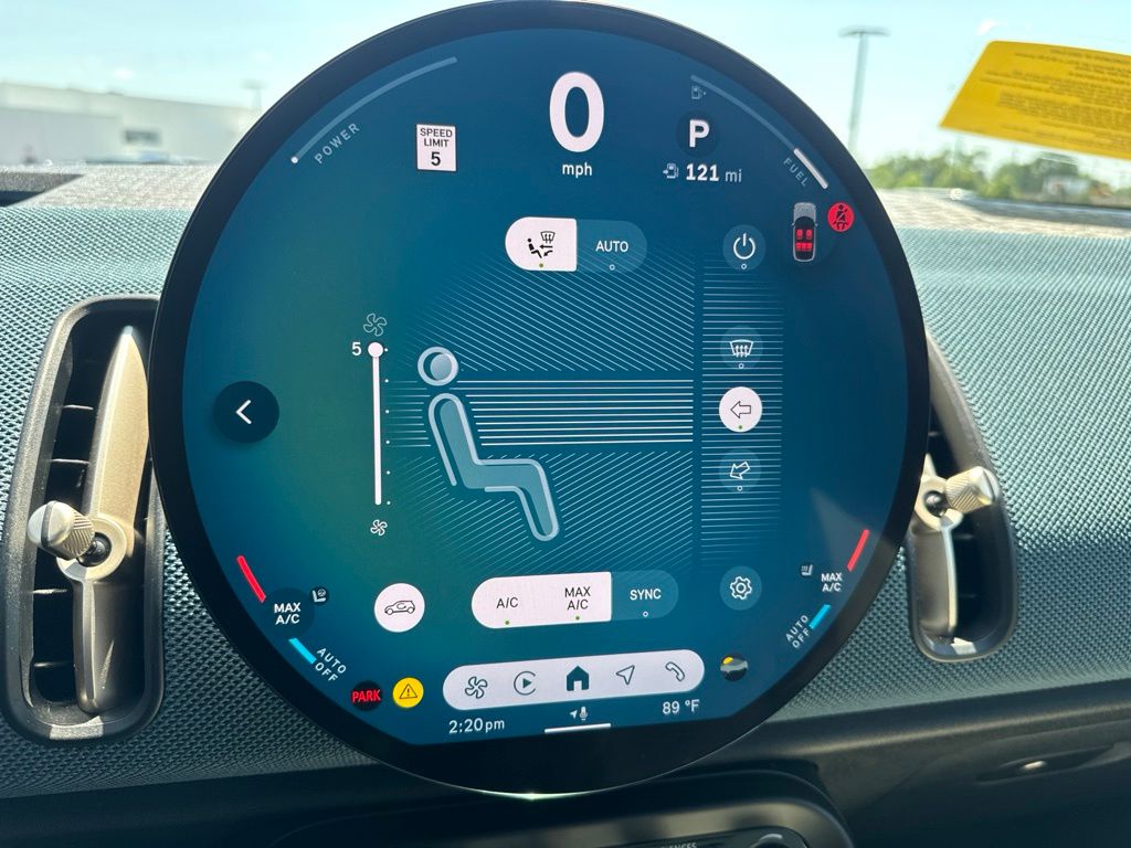 2025 MINI Countryman S - Photo 13