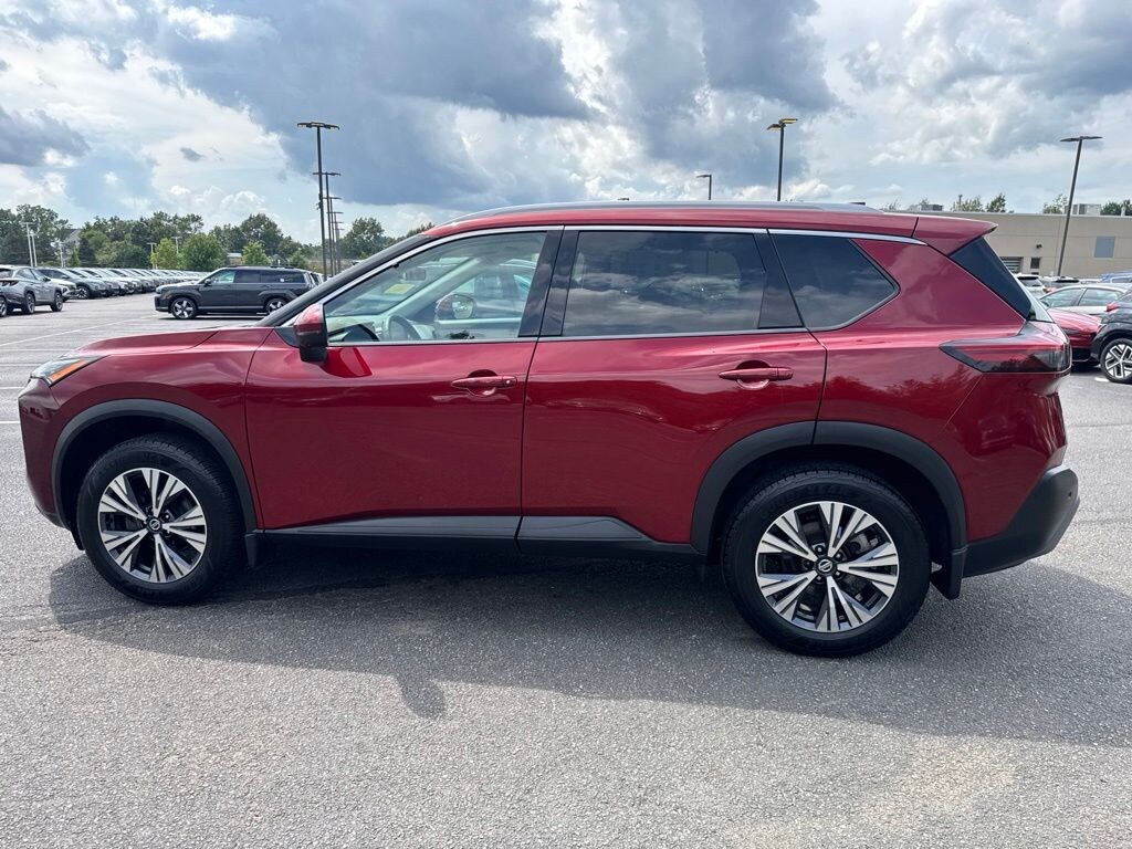Used 2021 Nissan Rogue SV SUV
