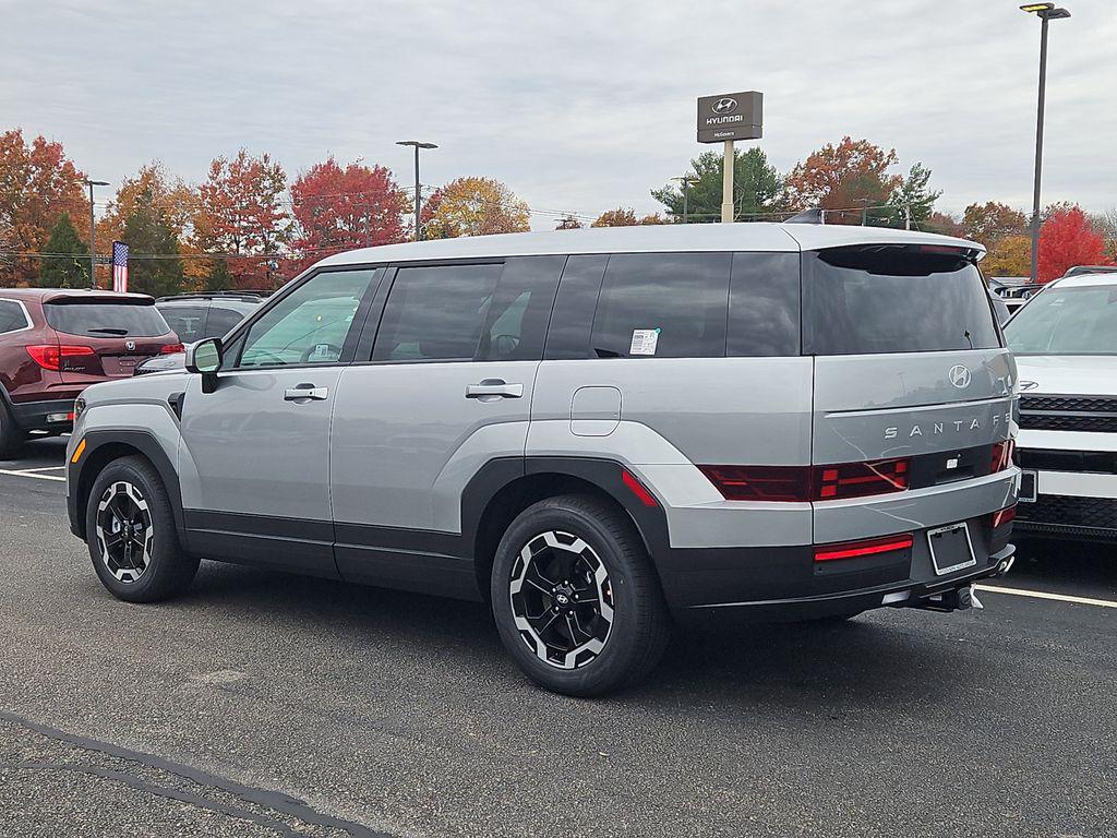 2026 Hyundai Santa Fe SE photo 2