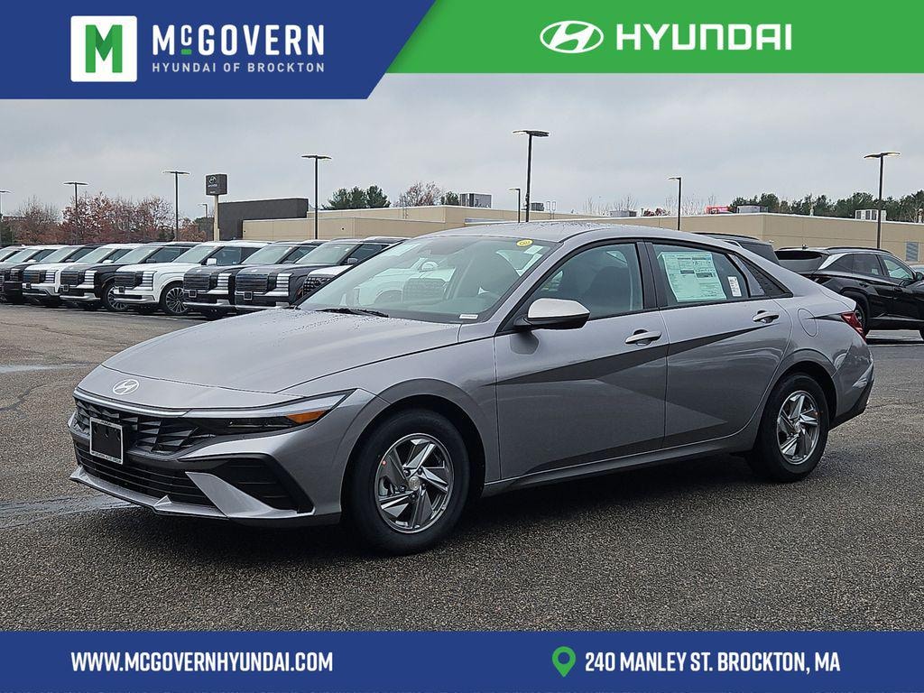 New 2026 Hyundai Elantra SE Sedan