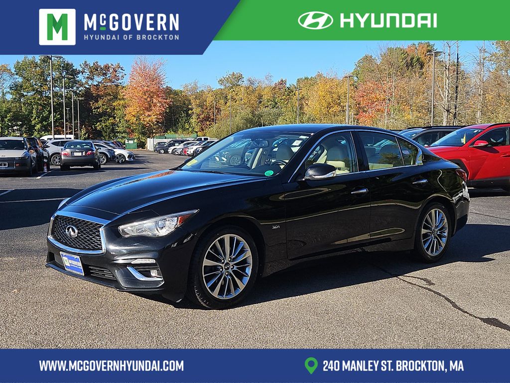 2019 INFINITI Q50 LUXE