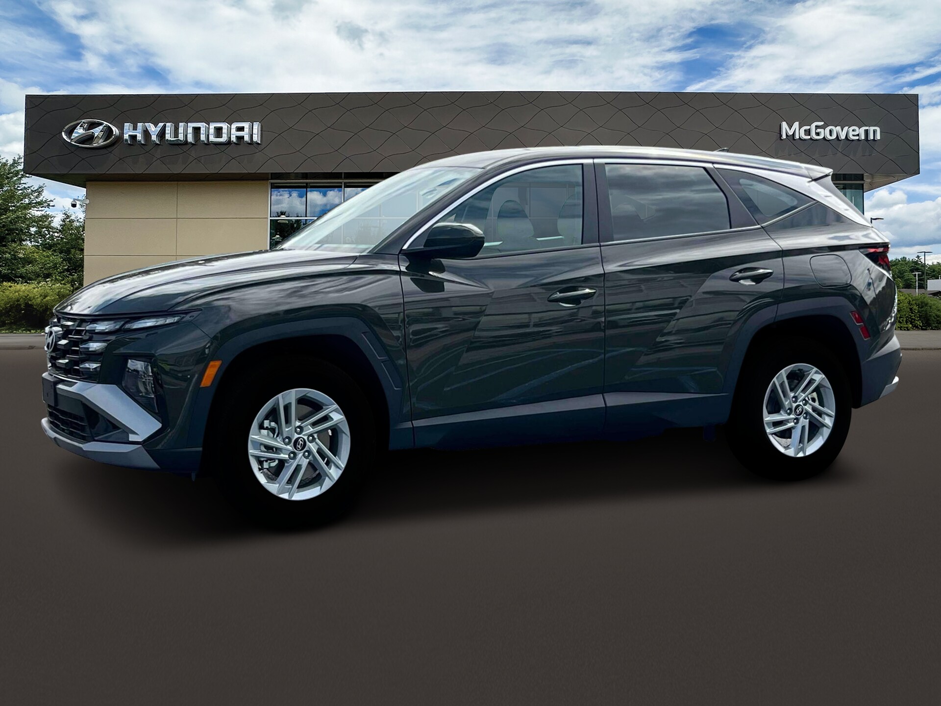 2025 Hyundai Tucson SE photo 2