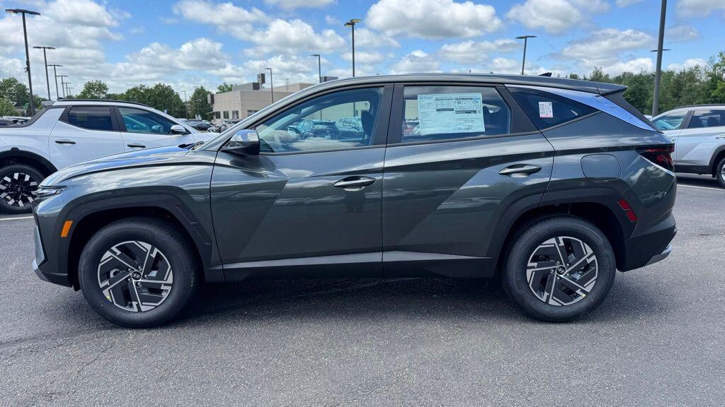 New 2026 Hyundai Tucson Hybrid Blue SUV