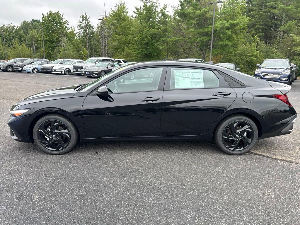 New 2026 Hyundai Elantra SEL Sport Sedan