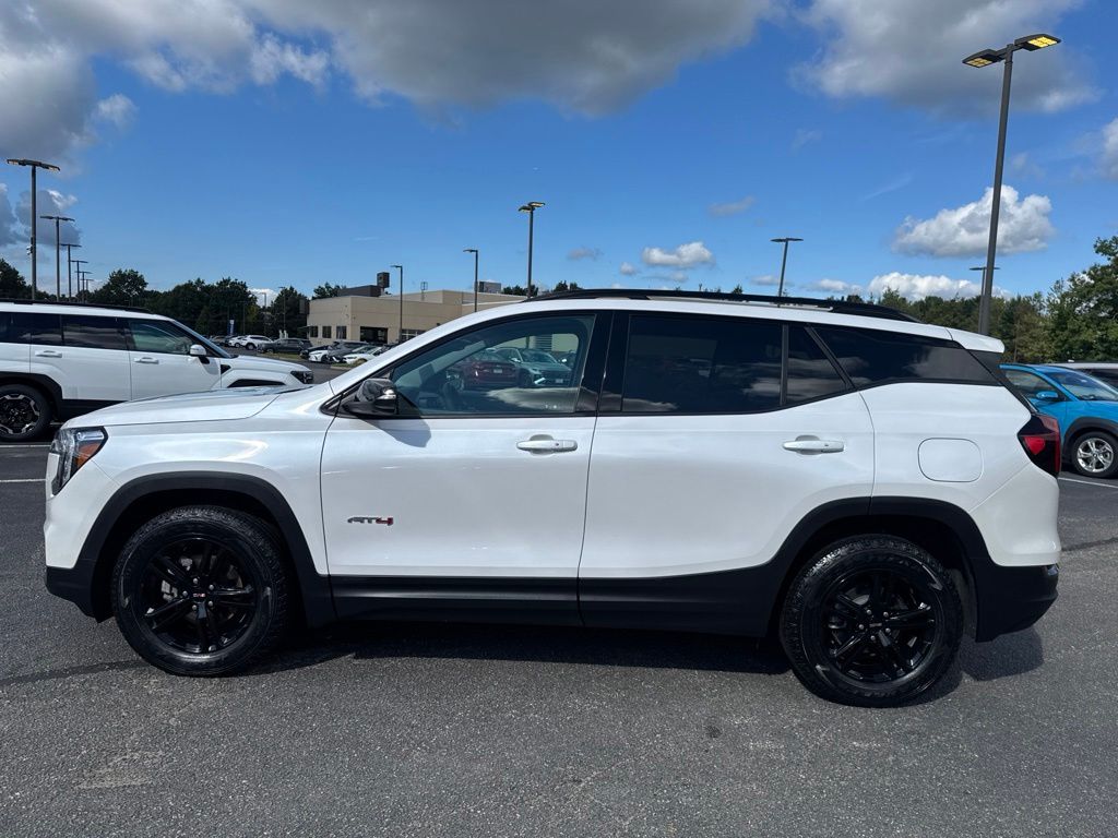 Used 2024 GMC Terrain AT4 SUV