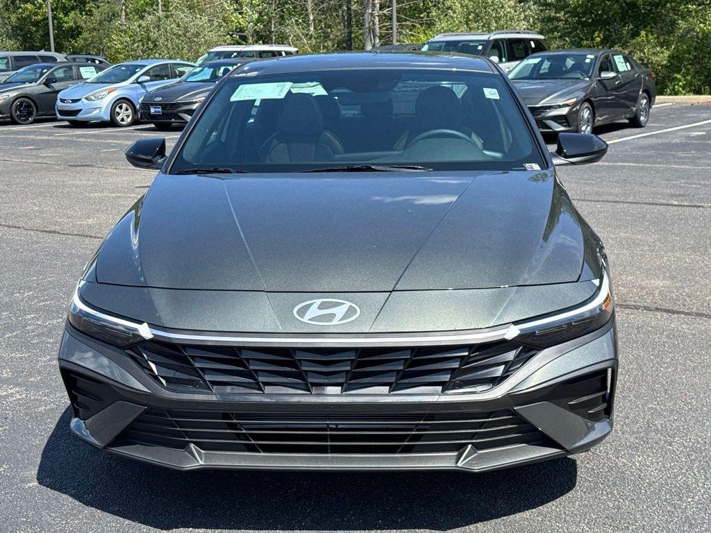 New 2026 Hyundai Elantra SEL Sport Sedan