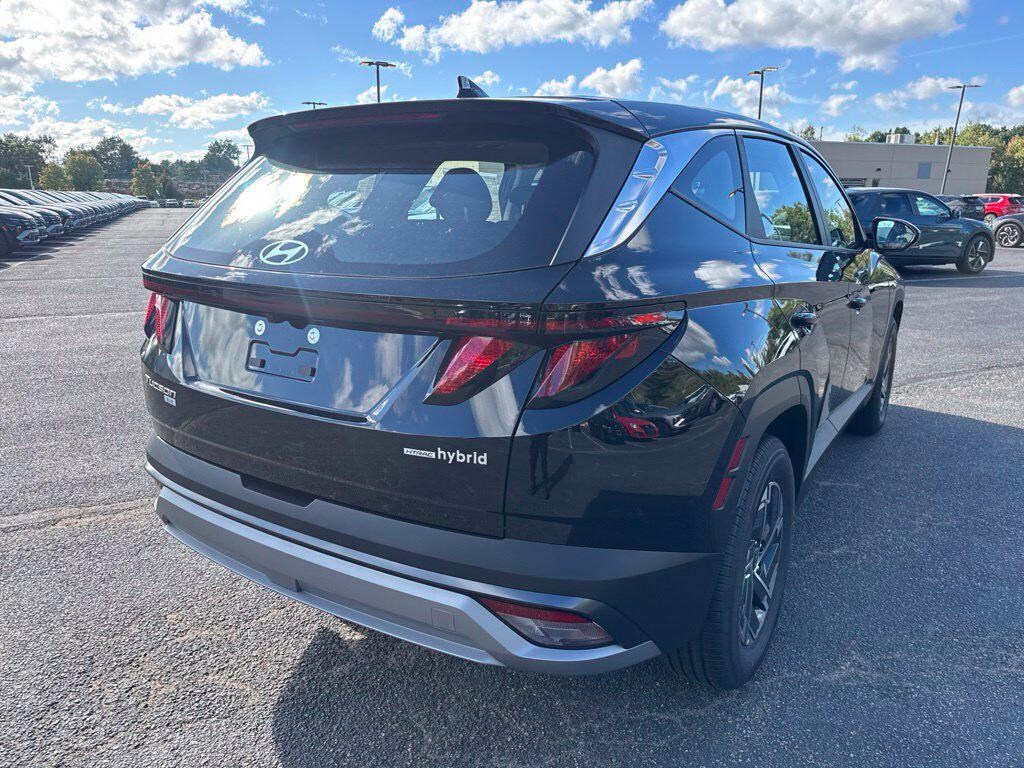 New 2026 Hyundai Tucson Hybrid Blue SUV