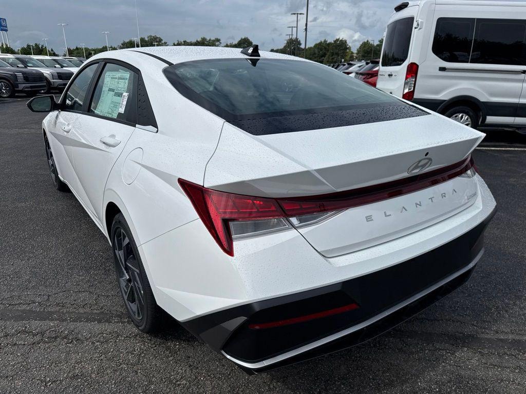 New 2026 Hyundai Elantra Limited Sedan