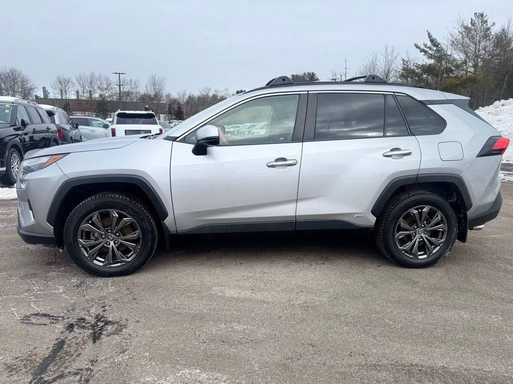 Used 2022 Toyota RAV4 Limited with VIN JTMD6RFVXNJ016585 for sale in Kansas City