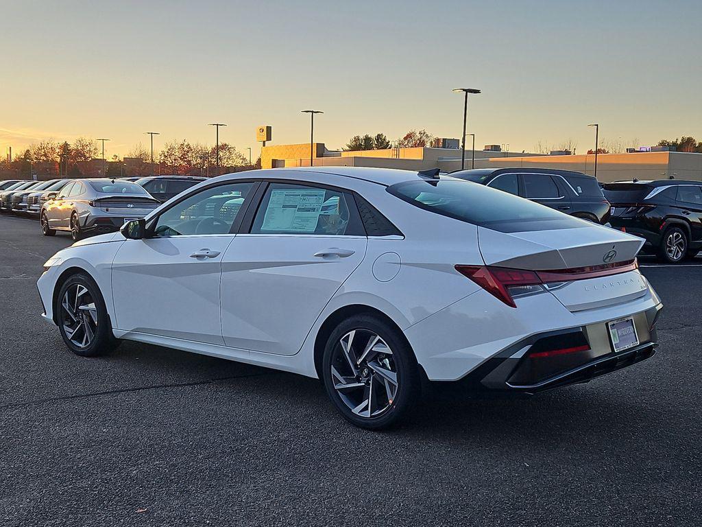 2026 Hyundai Elantra Limited photo 2