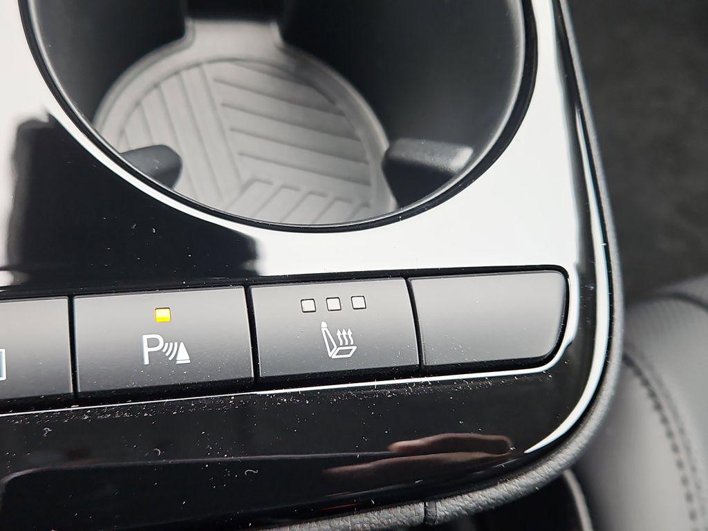 2025 Hyundai IONIQ 5 SEL - Photo 15