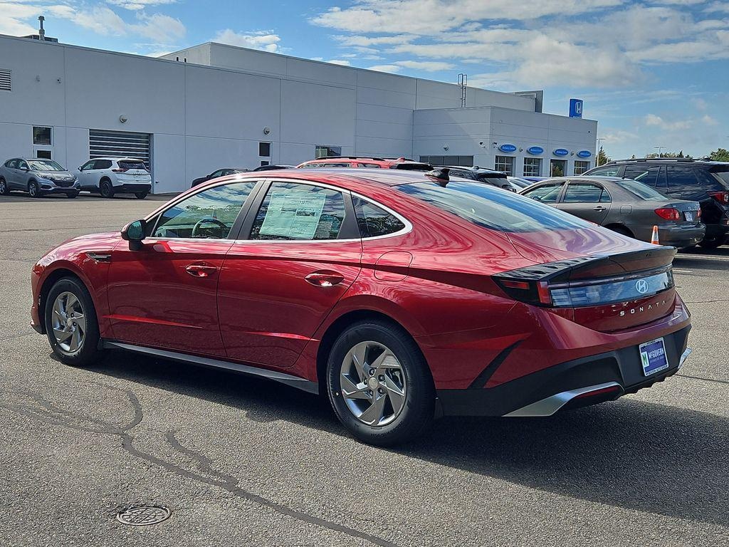New 2026 Hyundai Sonata SE Sedan