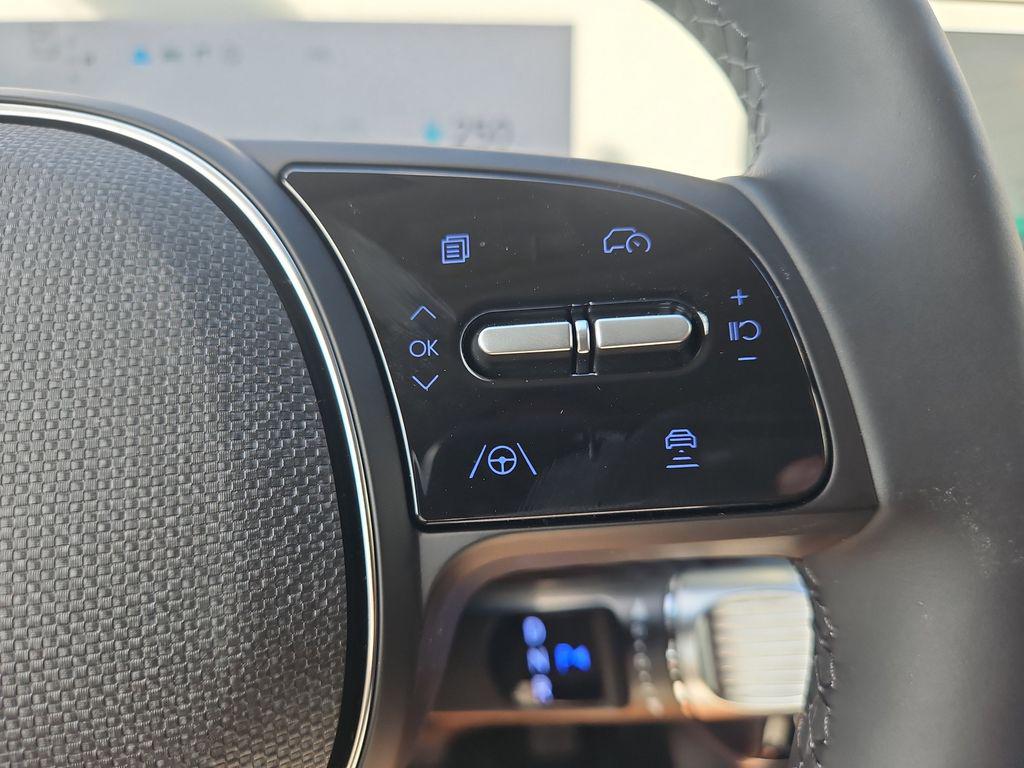 2024 Hyundai IONIQ 5 Limited - Photo 17