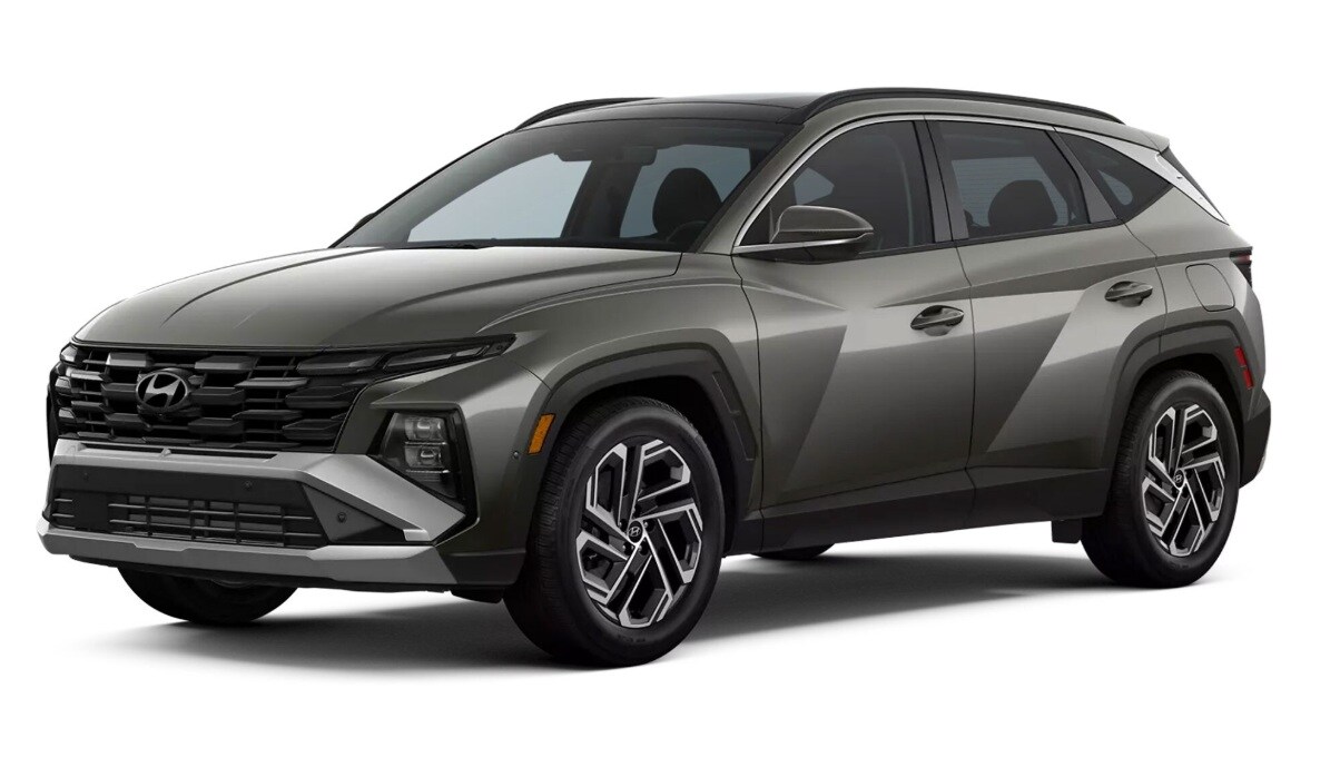 Silver Hyundai Tucson PHEV