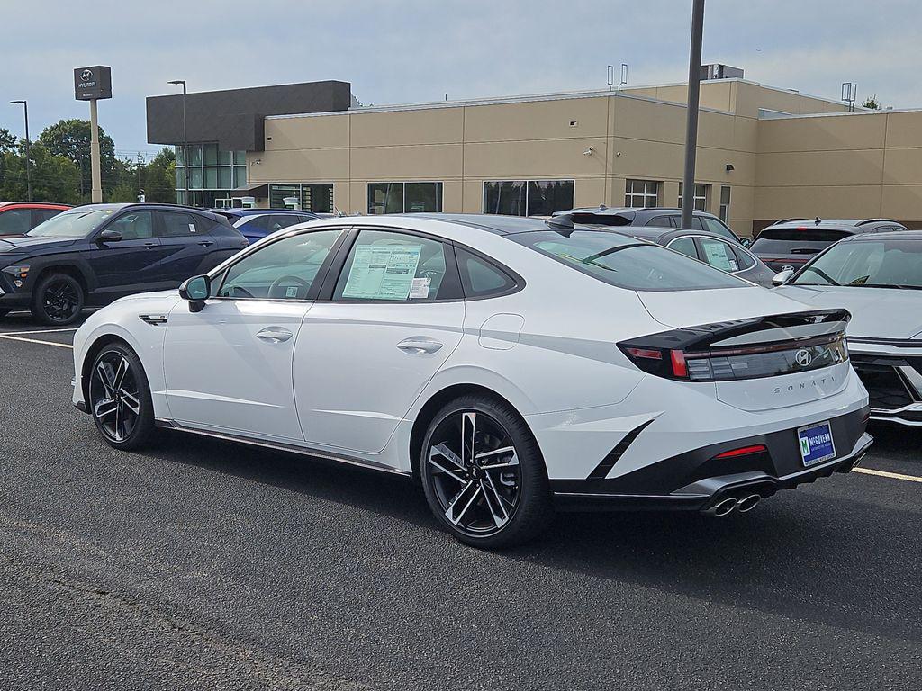 2025 Hyundai Sonata N Line photo 2