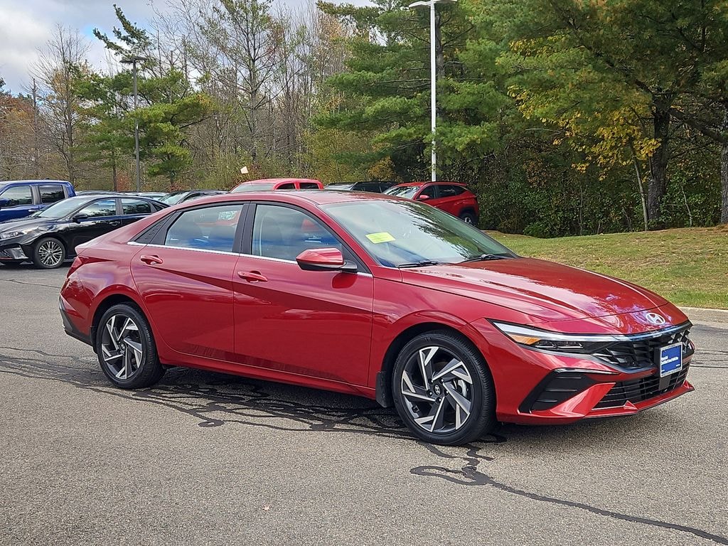Certified 2024 Hyundai Elantra SEL Sedan