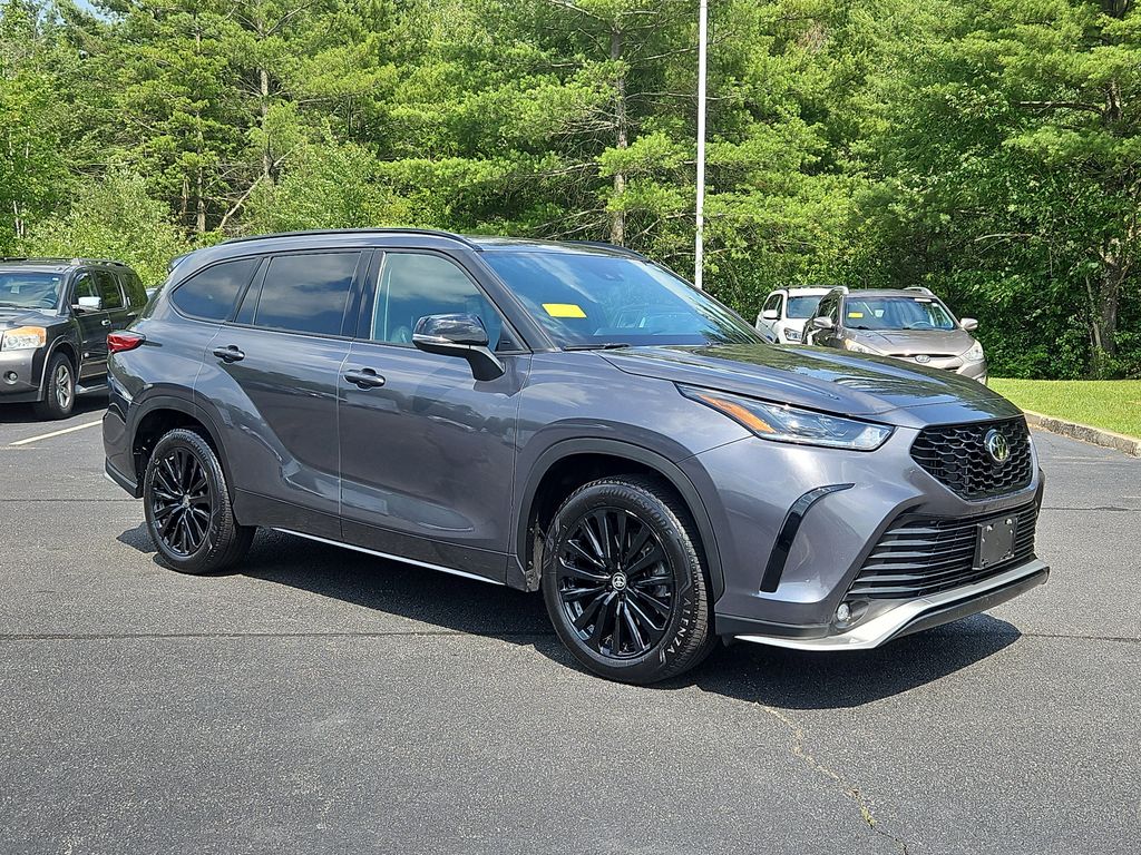 Used 2023 Toyota Highlander XSE with VIN 5TDKDRBHXPS513607 for sale in Brockton, MA