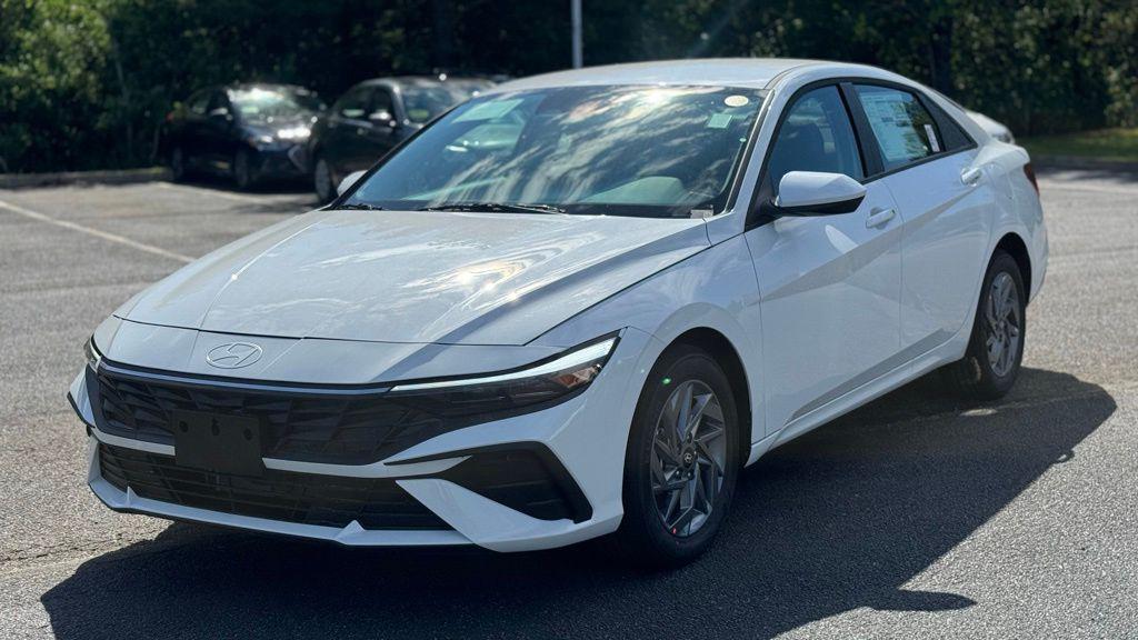 2026 Hyundai Elantra Hybrid