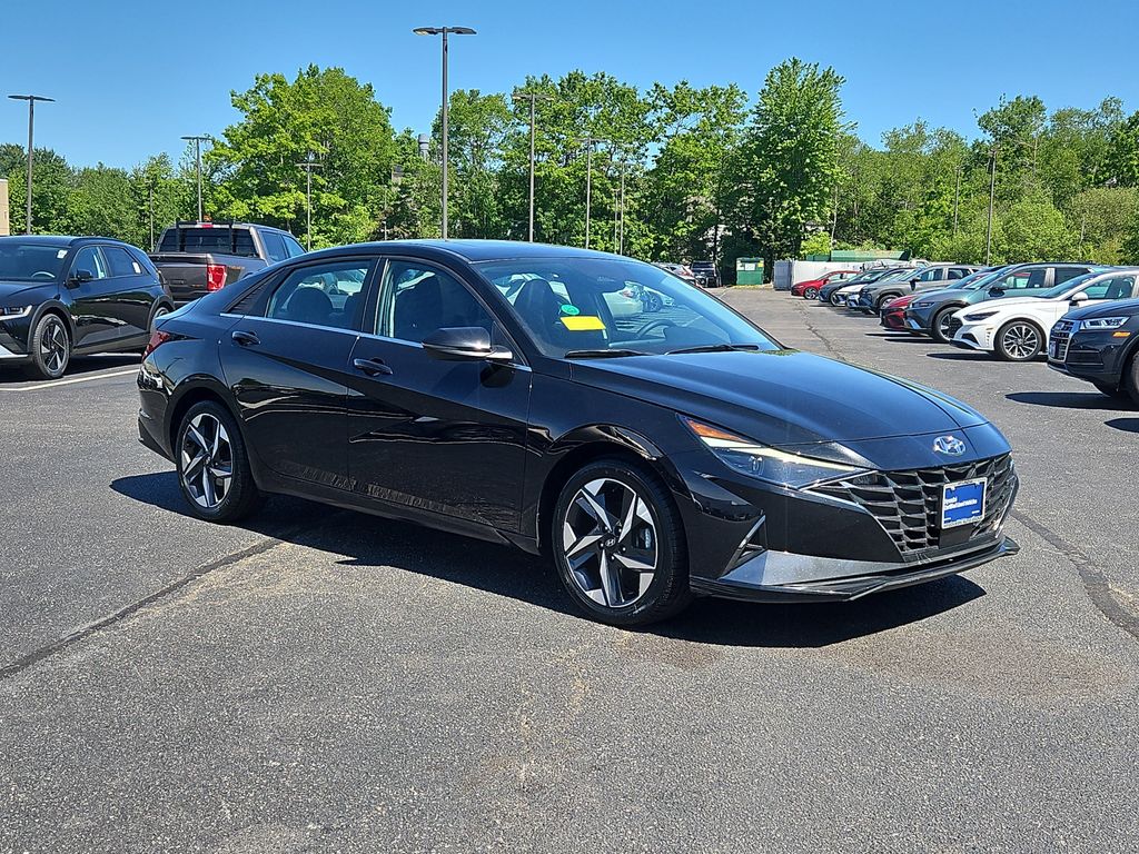 Used 2022 Hyundai Elantra Limited with VIN 5NPLP4AGXNH072877 for sale in Brockton, MA