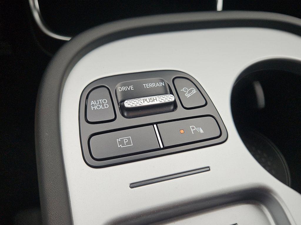 2026 Hyundai IONIQ 9 SE - Photo 9