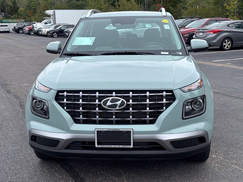 New 2026 Hyundai Venue SEL SUV