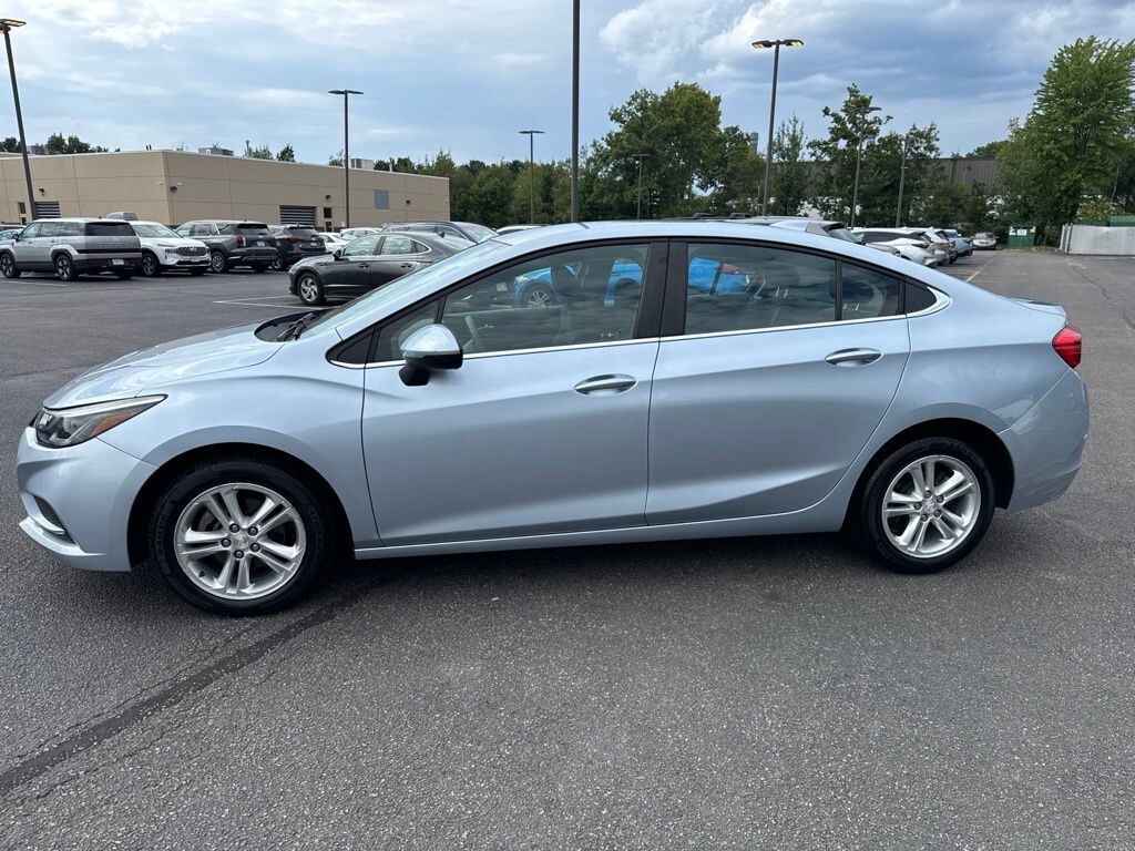 Used 2017 Chevrolet Cruze LT Sedan