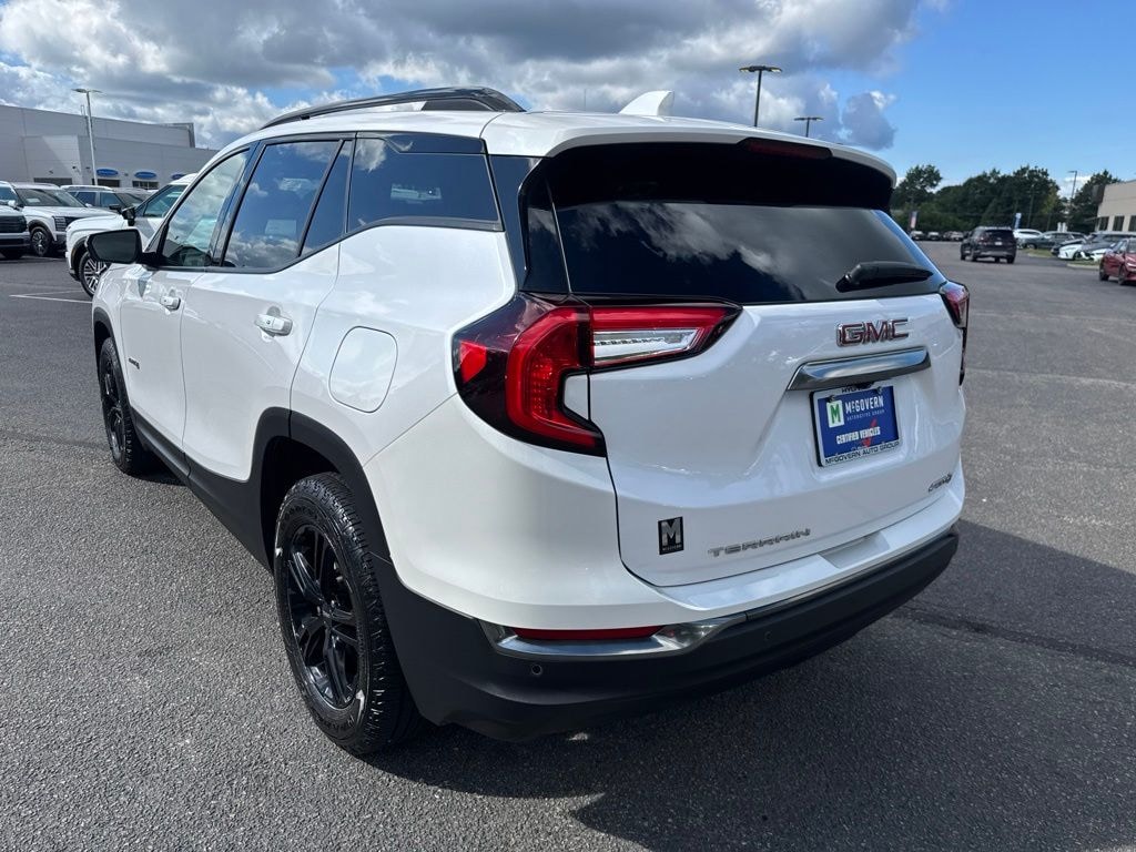 Used 2024 GMC Terrain AT4 SUV