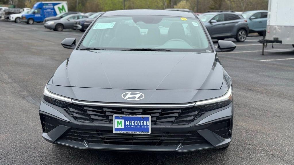 New 2026 Hyundai Elantra SEL Sport Sedan