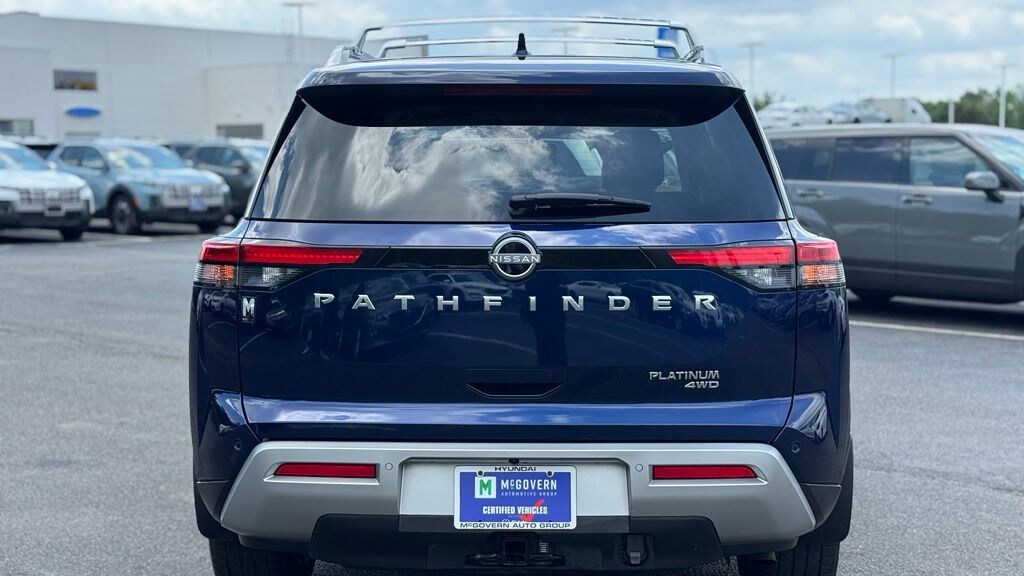 Used 2023 Nissan Pathfinder Platinum SUV