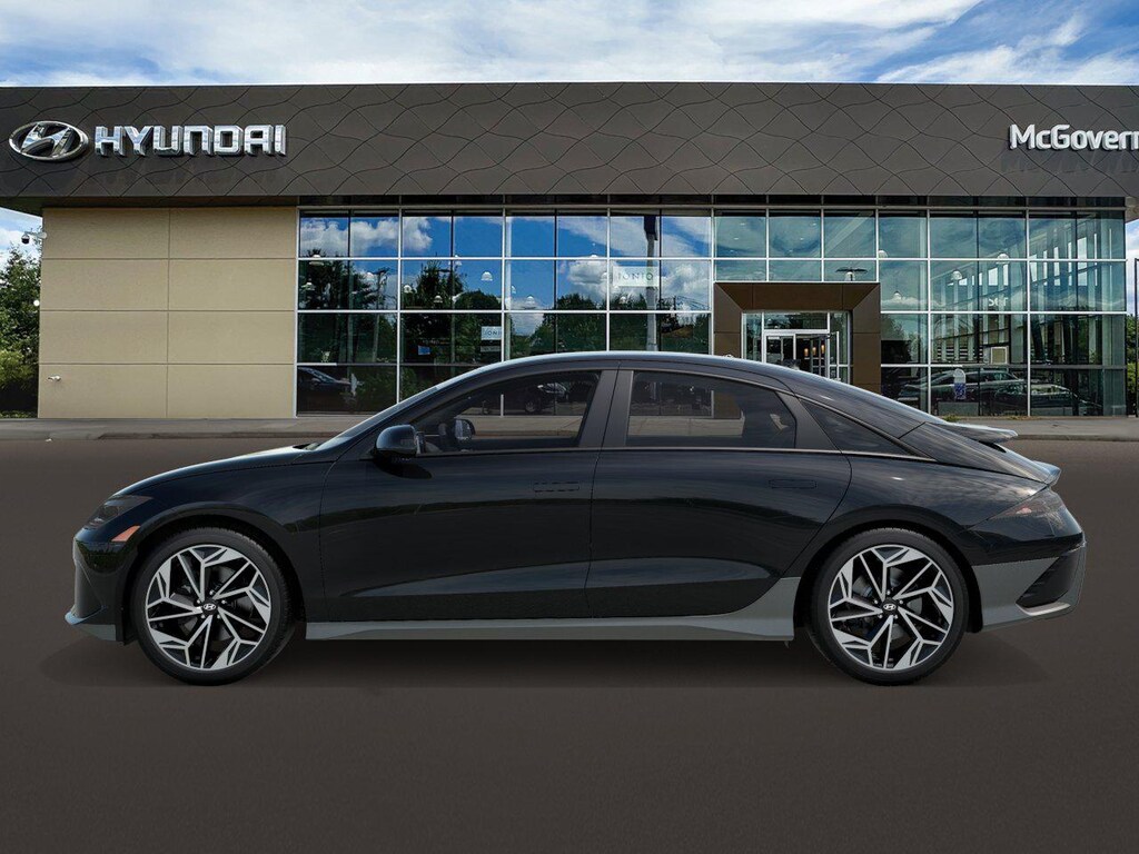 New 2025 Hyundai IONIQ 6 SEL Sedan