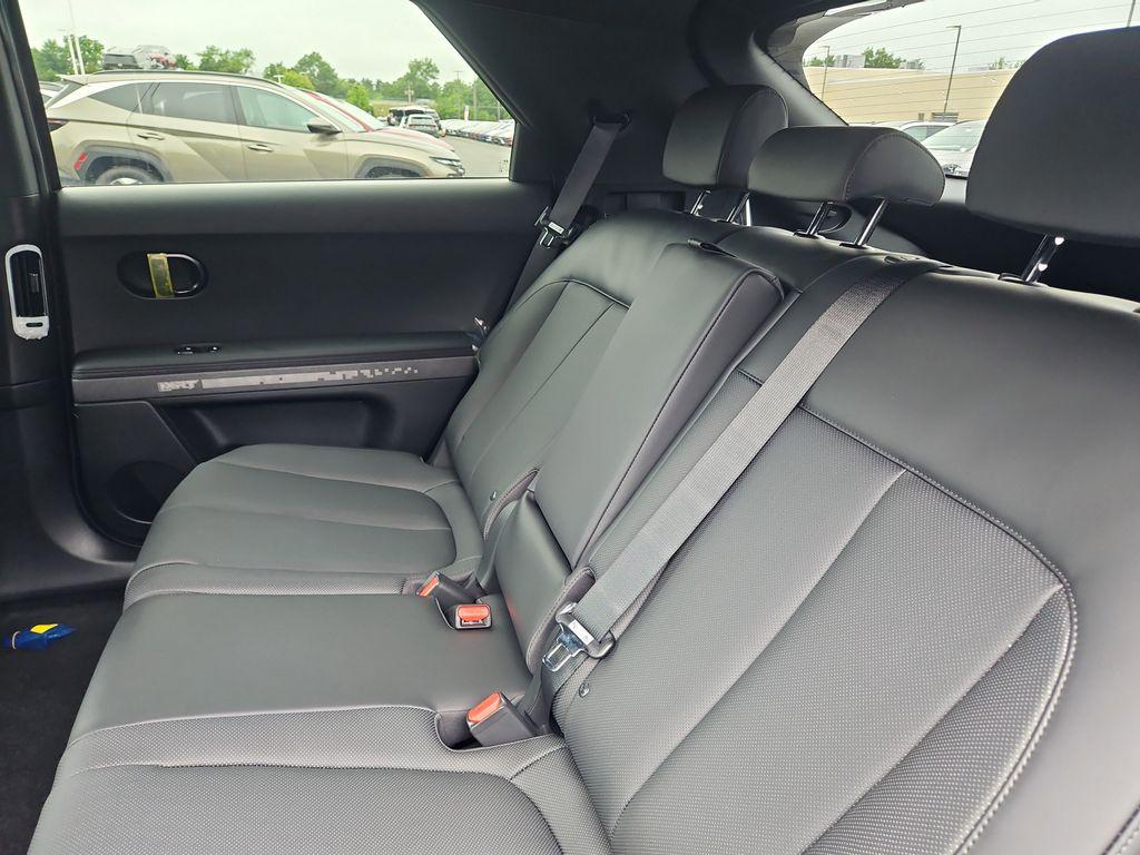 2025 Hyundai IONIQ 5 XRT - Photo 19