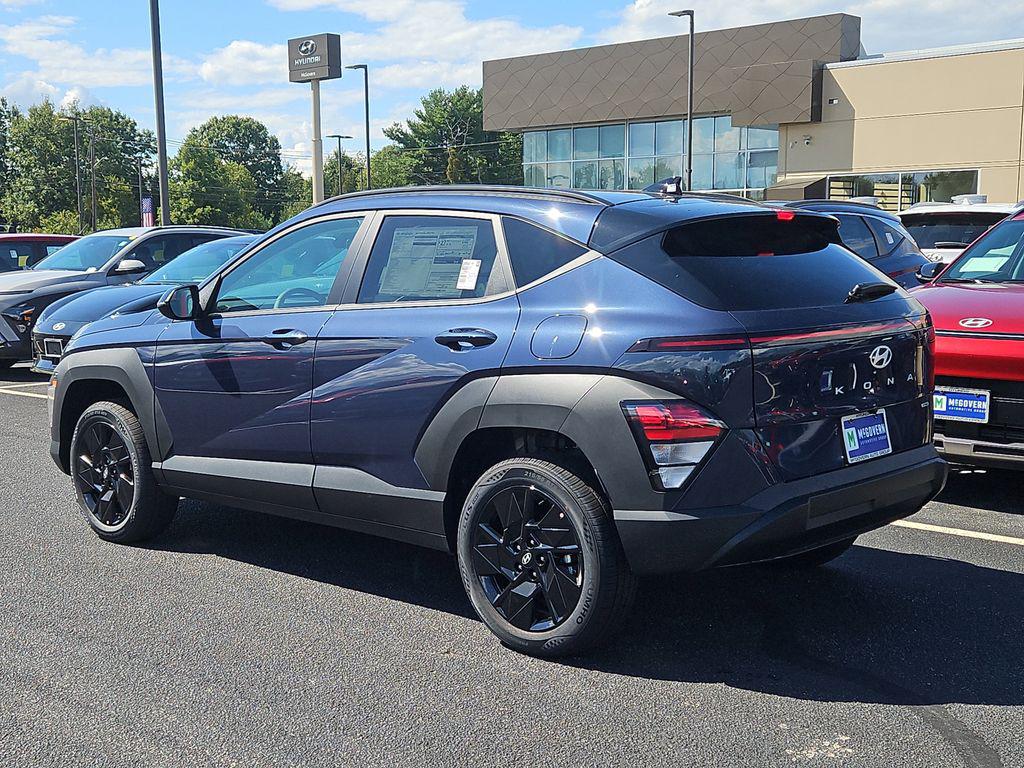 2026 Hyundai Kona SEL photo 2