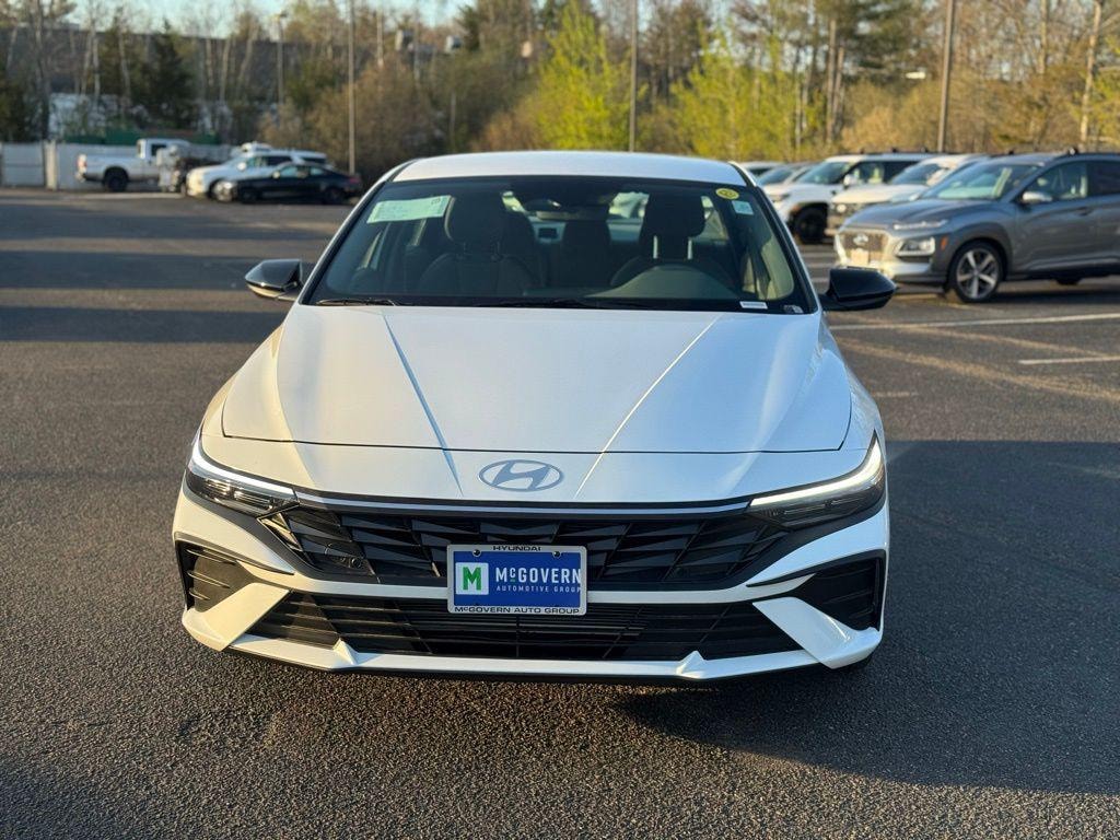 New 2026 Hyundai Elantra SEL Sport Sedan