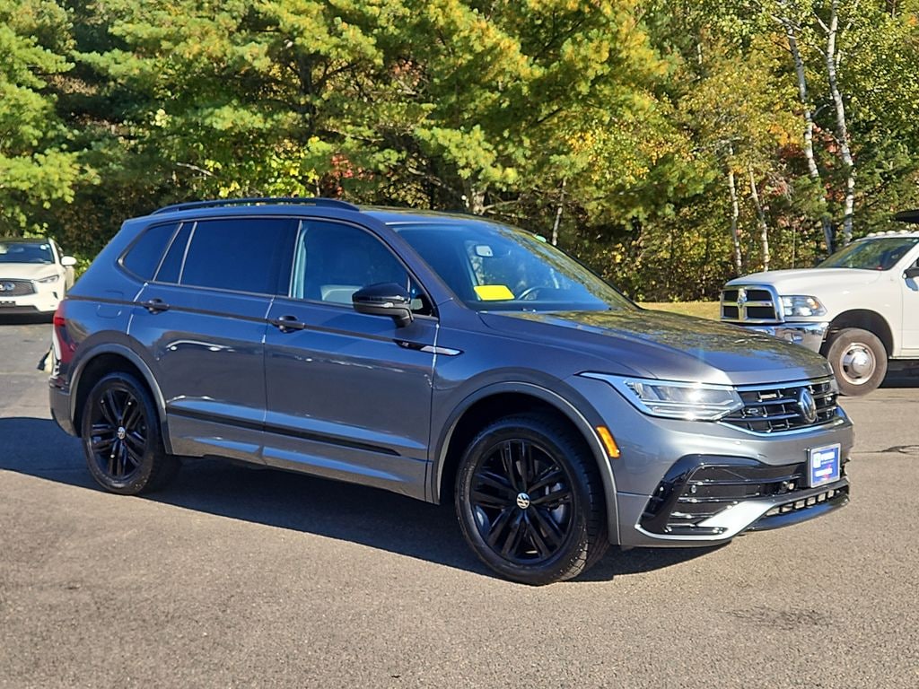 Used 2022 Volkswagen Tiguan 2.0T SE R-Line Black SUV
