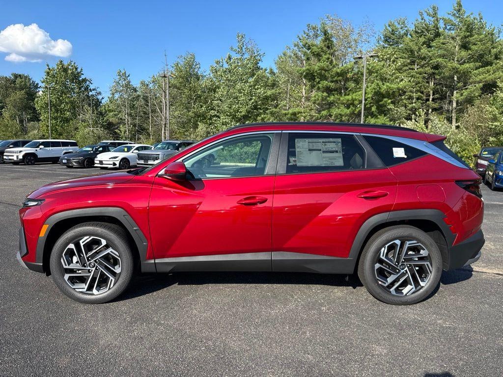 New 2026 Hyundai Tucson SEL Plus FWD SUV