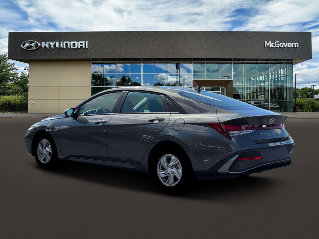 New 2026 Hyundai Elantra SE Sedan