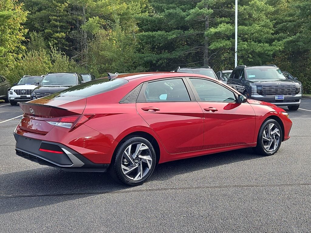Certified 2025 Hyundai Elantra SEL Sport Sedan