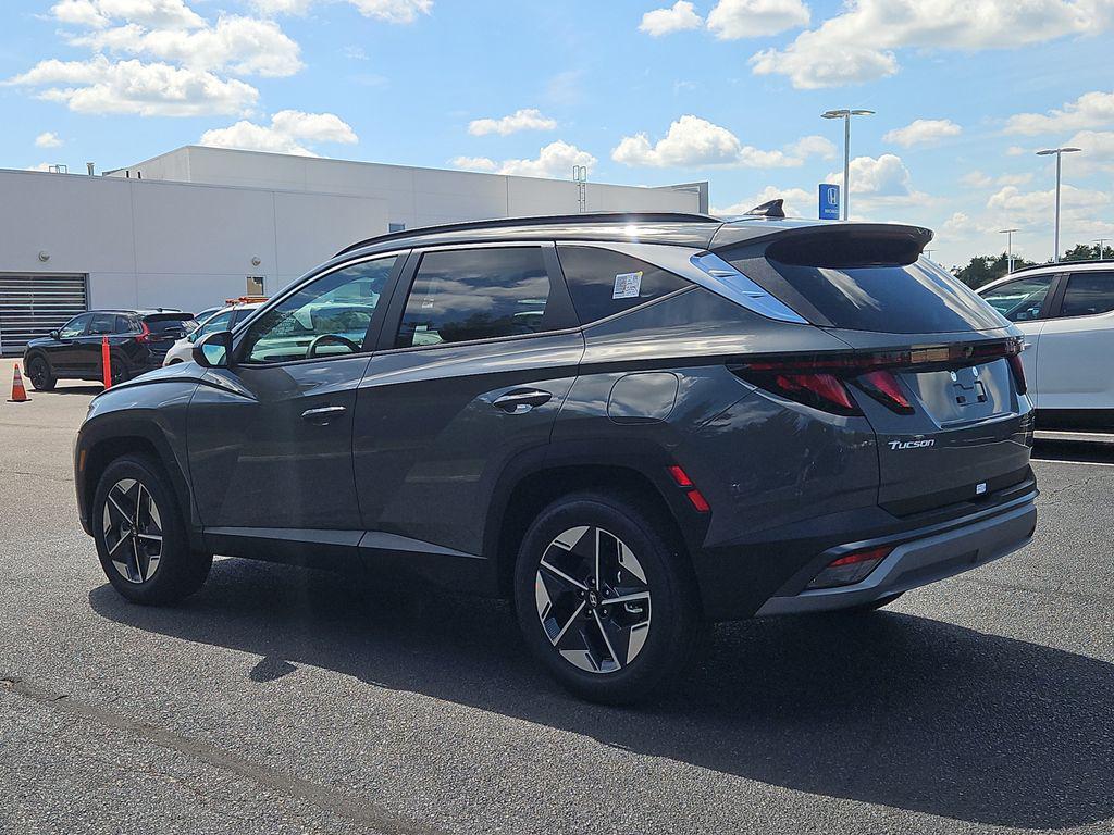 2026 Hyundai Tucson SEL photo 2