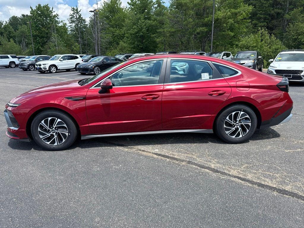 New 2026 Hyundai Sonata Hybrid Blue Sedan
